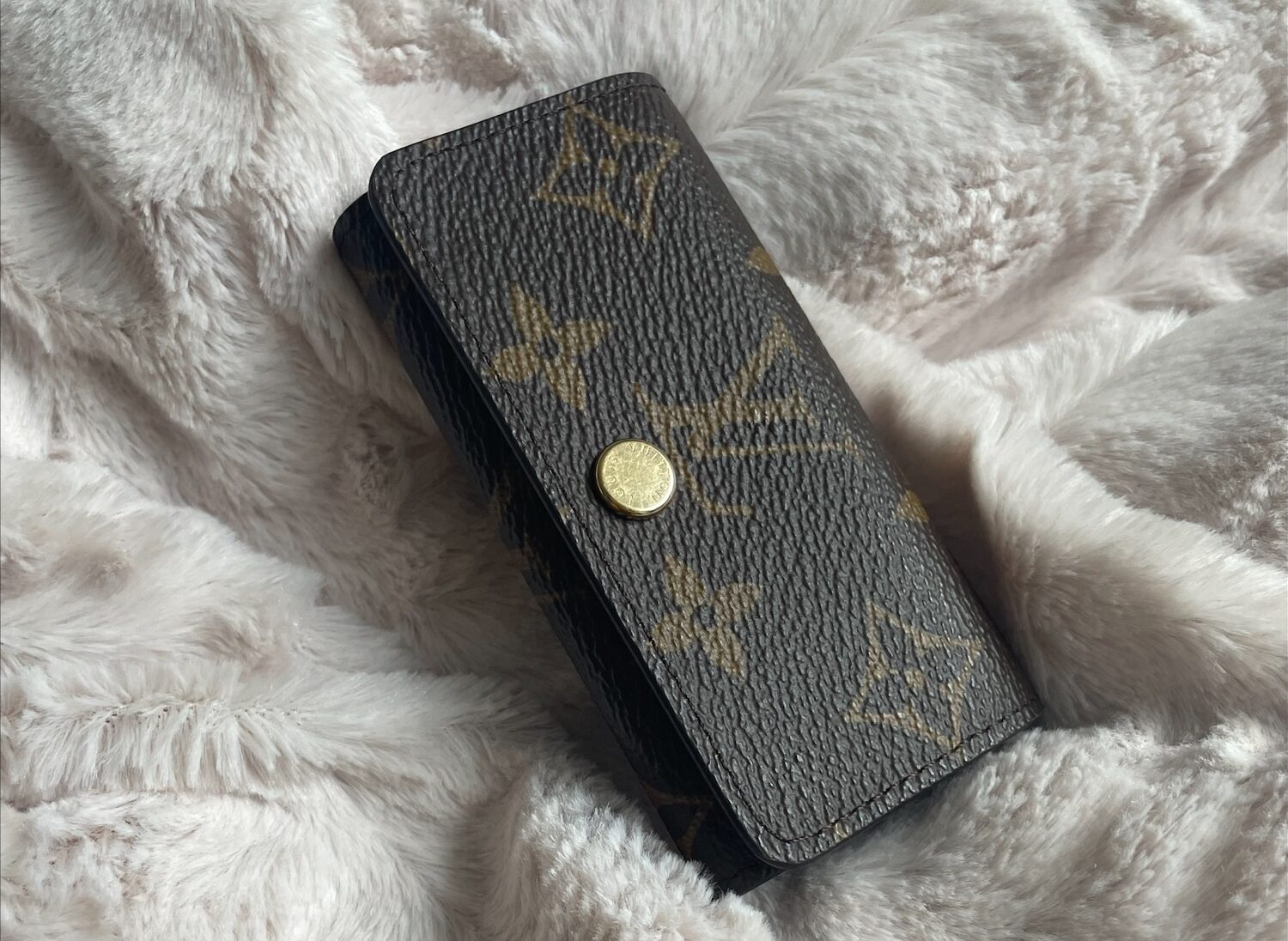 Louis Vuitton Card Holders – Which One Should I Buy?