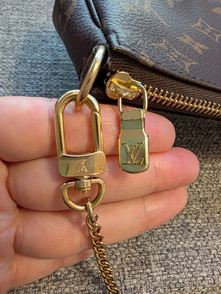 Zipper Pull Engraving